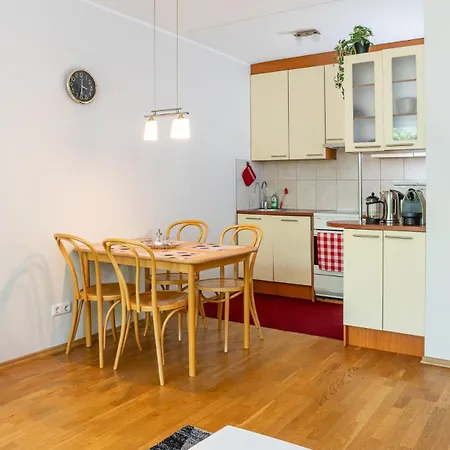 Your Dream Flat In The City Centre + Free Parking 塔林 外观 照片