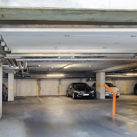 Your Dream Flat In The City Centre + Free Parking 塔林 外观 照片